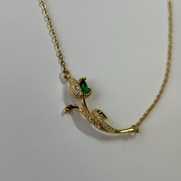 Gold 0.5 ct Jade Rose Zircon Pendant Necklace - Picture 15 of 16